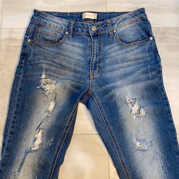 Altar’d State | Distressed Skinny Jeans - Picture 3 of 7